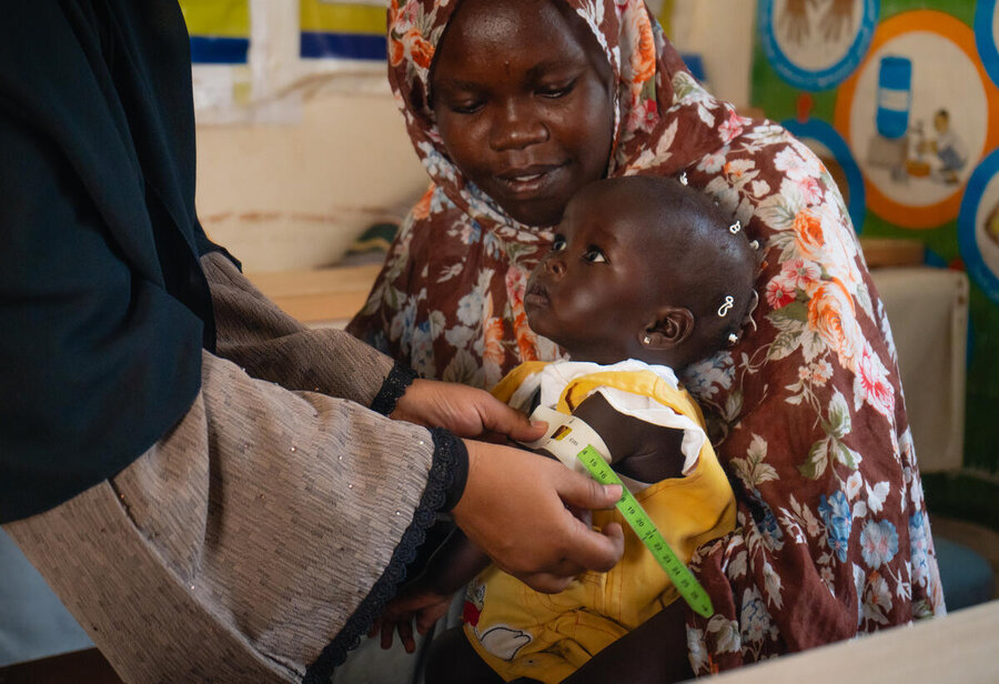 MUAC measurement in South Sudan